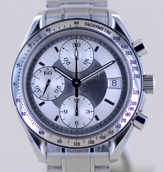 Speedmaster Date Chronograph 39mm Unisex Dresswatch silver Dial