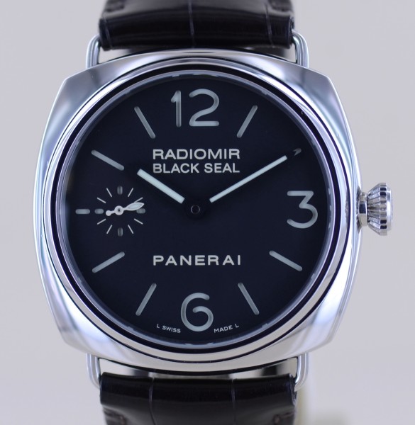 Radiomir PAM00183 Black Seal 45 mm Hand Wind Klassiker