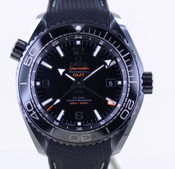 Seamaster Planet Ocean 600M Master Chronometer GMT Keramik 45,5 mm Cal. 8906 NEW B+P